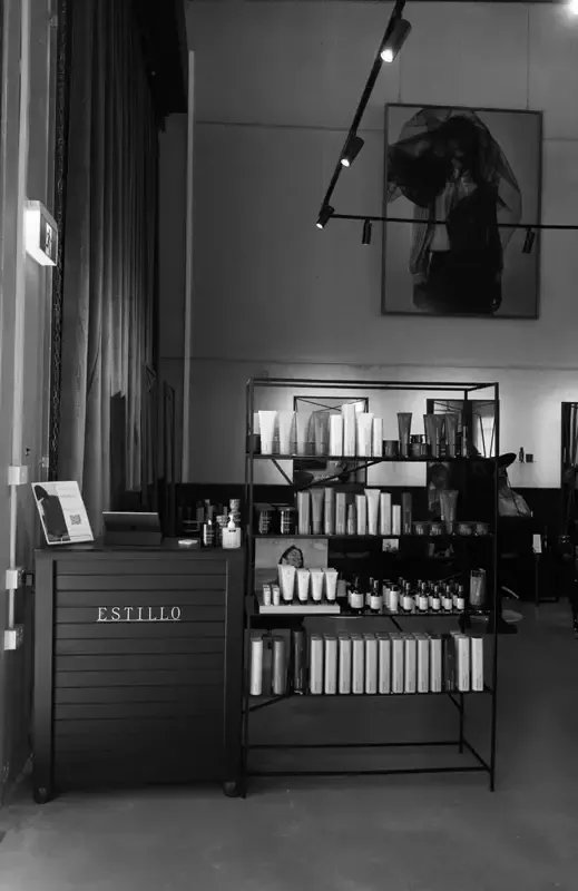 Estillo studio interior, bridal makeup and hair trials space